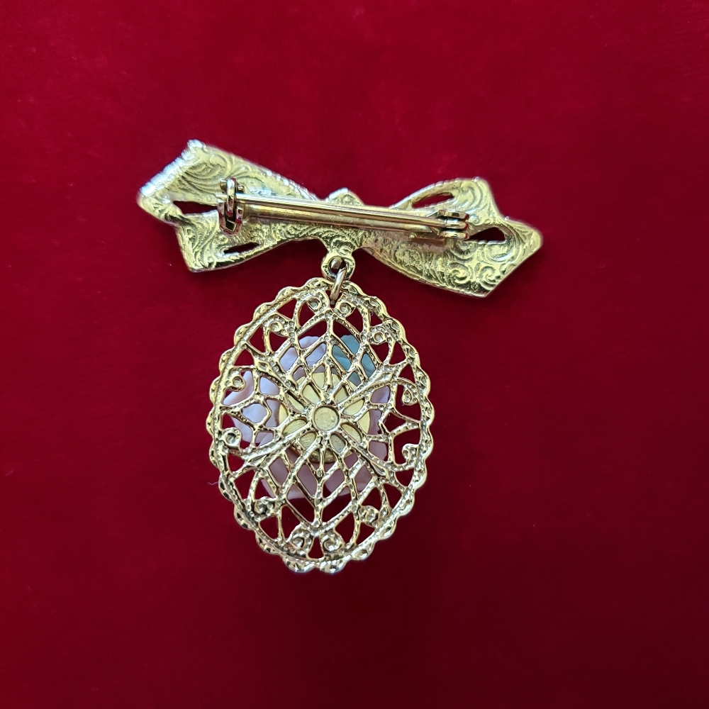 Victorian Style Pink Porcelain Rose Filigree Dangle Pin - Picture 5 of 9